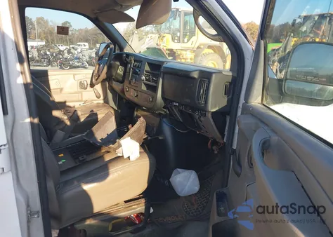 2008 Chevrolet Express Work Van from USA, damaged, VIN 1GCHG39K781189336